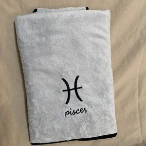 Pisces ♓️ Zodiac towel-Light gray